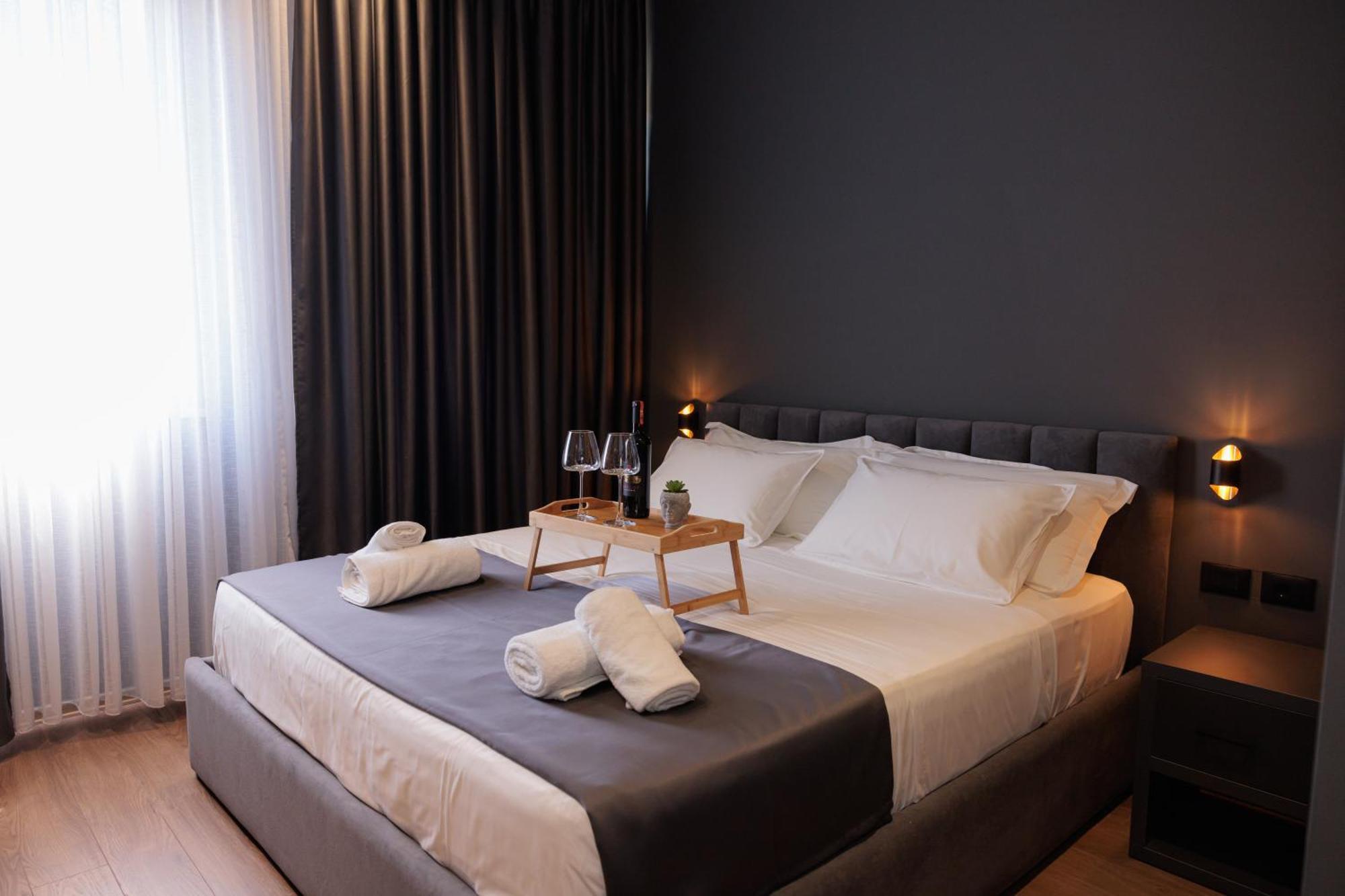 Bel Ami Hotell Tiranë